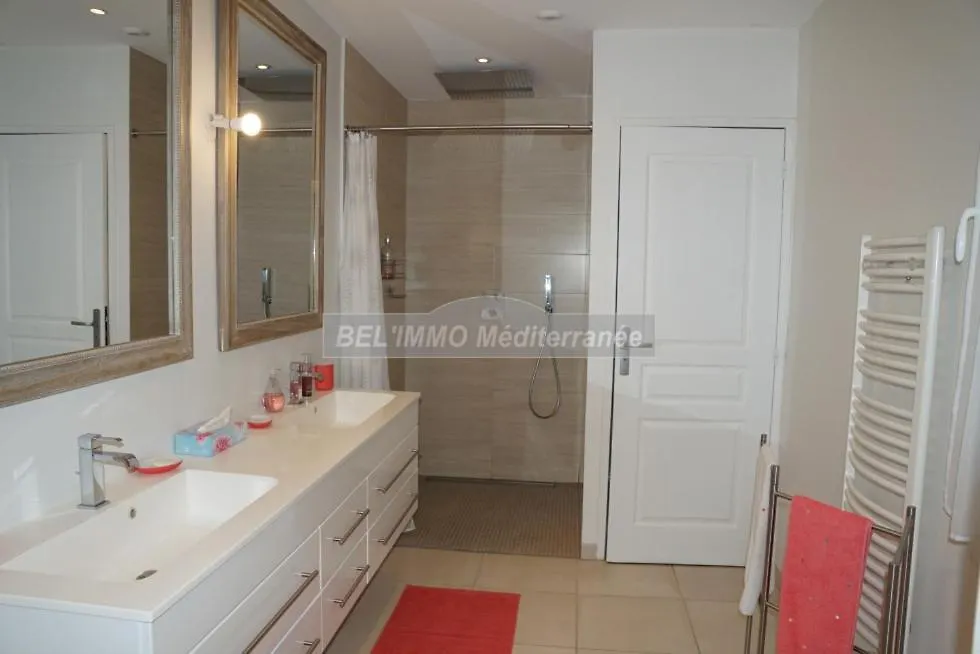 La Villa Blanche Cavalaire-sur-Mer 0*,